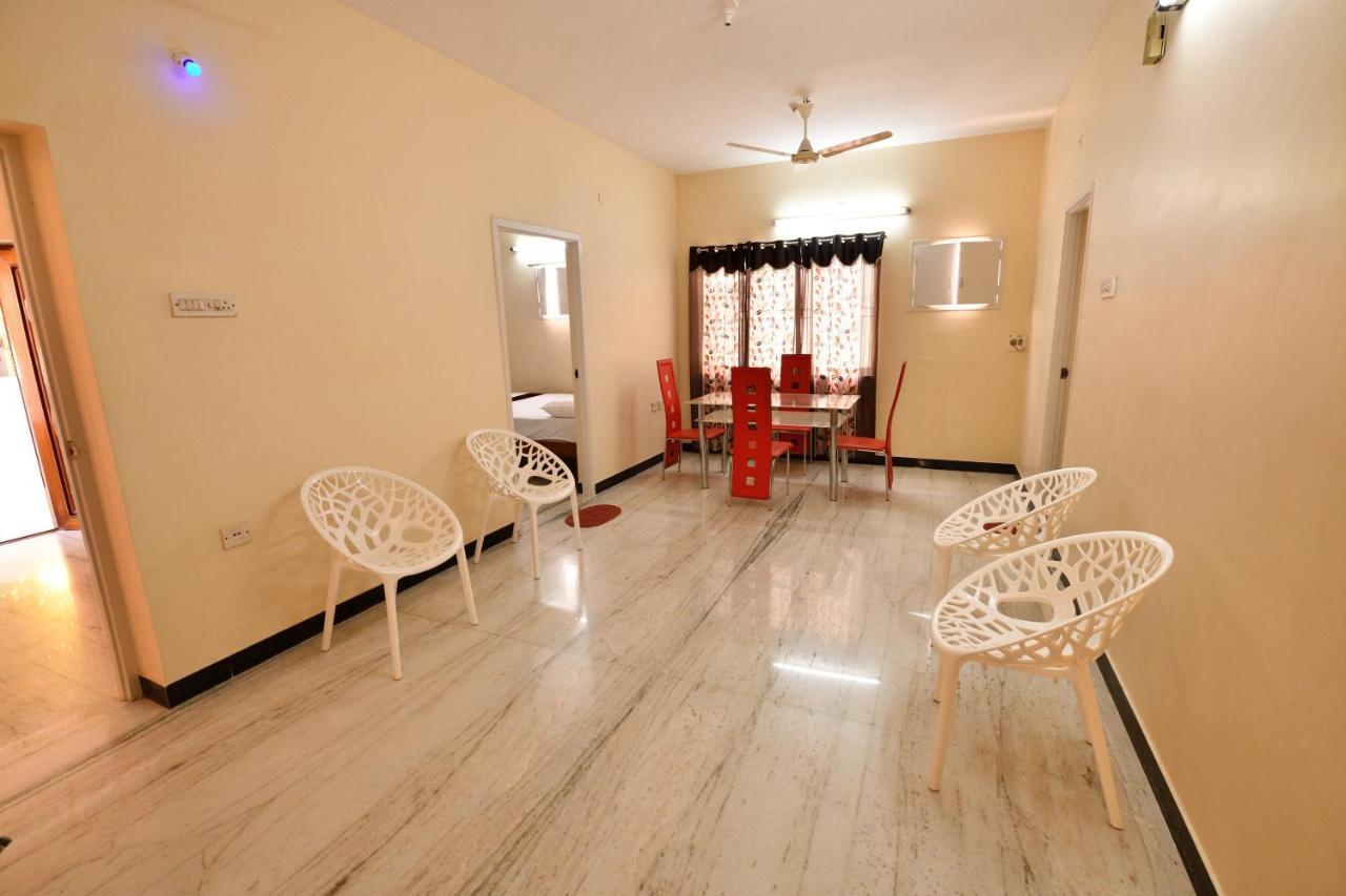 Sri Ranga Krupa Hotel Tiruchirappalli Exterior foto